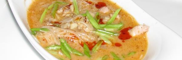 THAI CHICKEN AND VERMICELLI SOUP